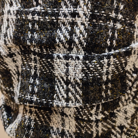 Spring / Fall Mini Skirt - Picture 12 of 13